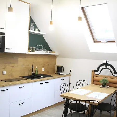 アパート Danielowka W Lesie